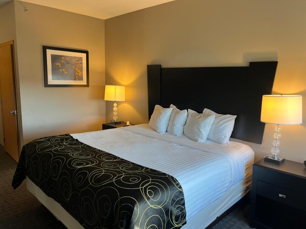 Okoboji Inn & Suites Milford Eksteriør bilde
