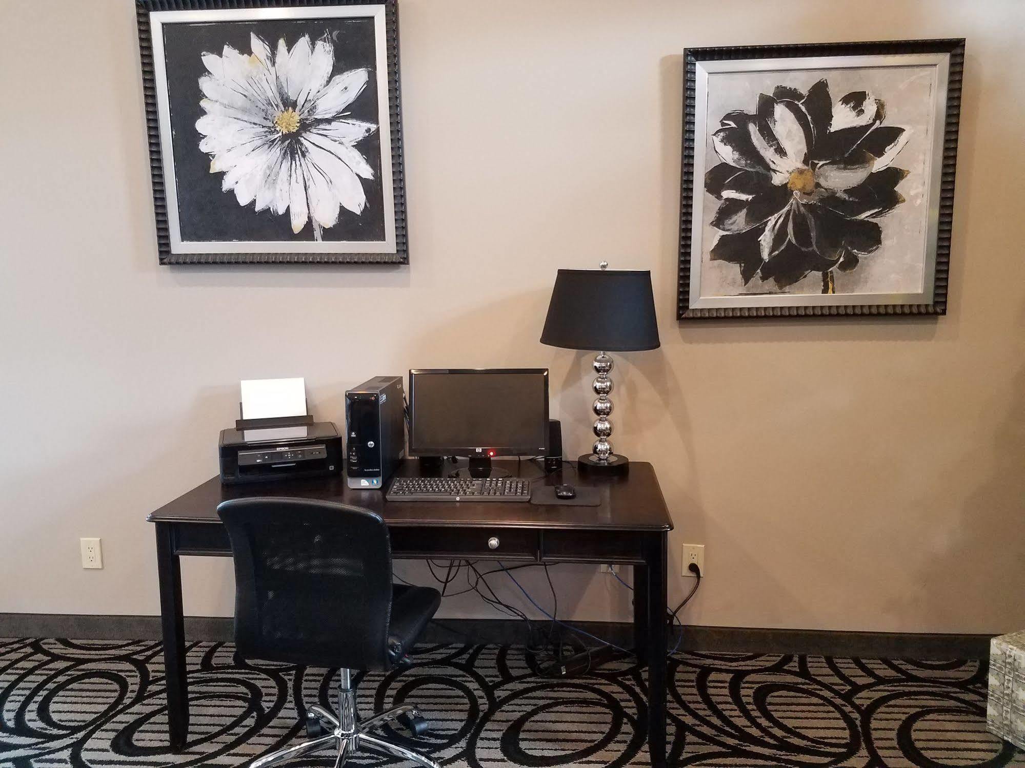Okoboji Inn & Suites Milford Eksteriør bilde