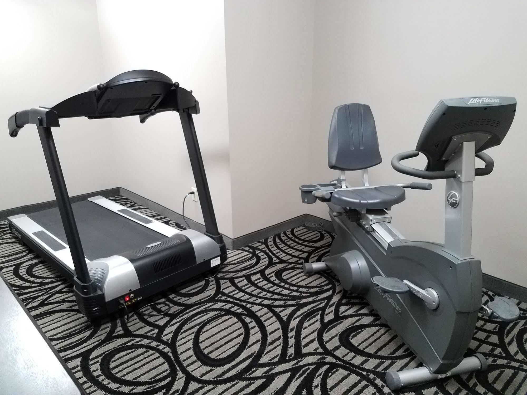 Okoboji Inn & Suites Milford Eksteriør bilde