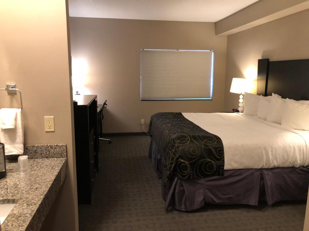 Okoboji Inn & Suites Milford Eksteriør bilde